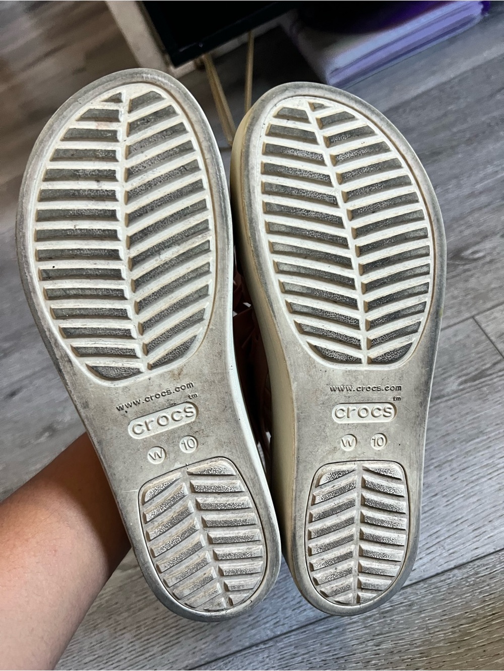 Crocs Literide Brooklyn Strappy Low Wedge Sandals - Picture 4 of 5